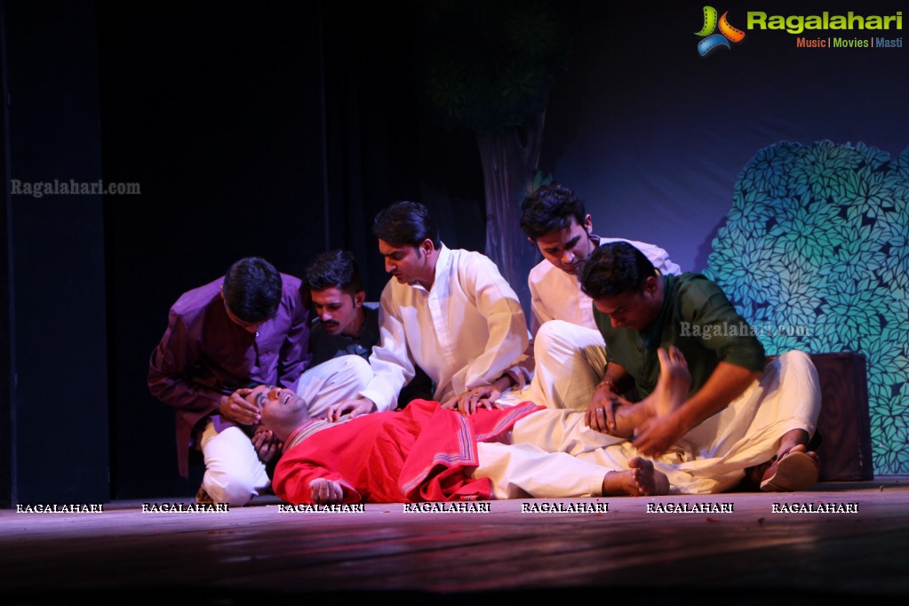 Yugpurush - Mahatma Na Mahatma - Gujarati Play at Ravindra Bharati, Hyderabad