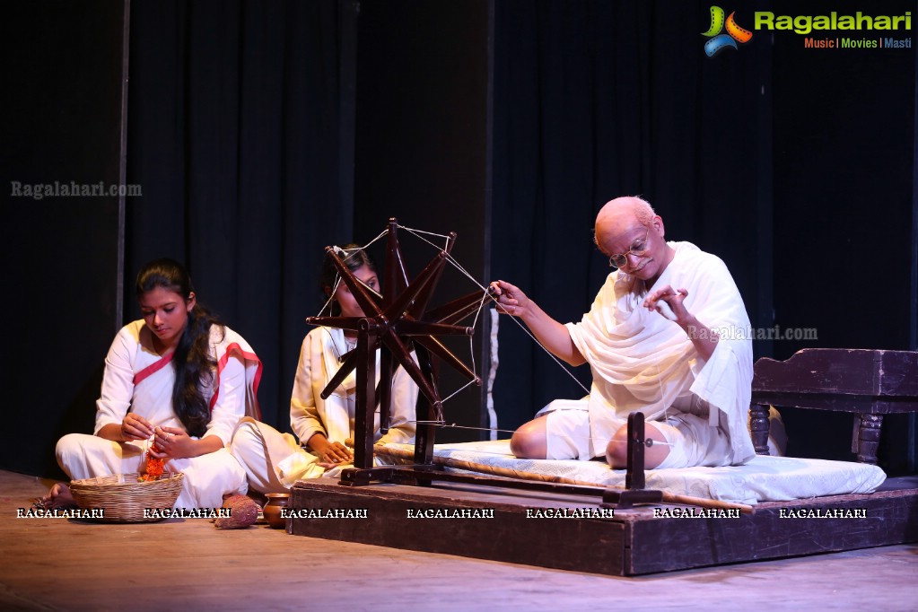 Yugpurush - Mahatma Na Mahatma - Gujarati Play at Ravindra Bharati, Hyderabad