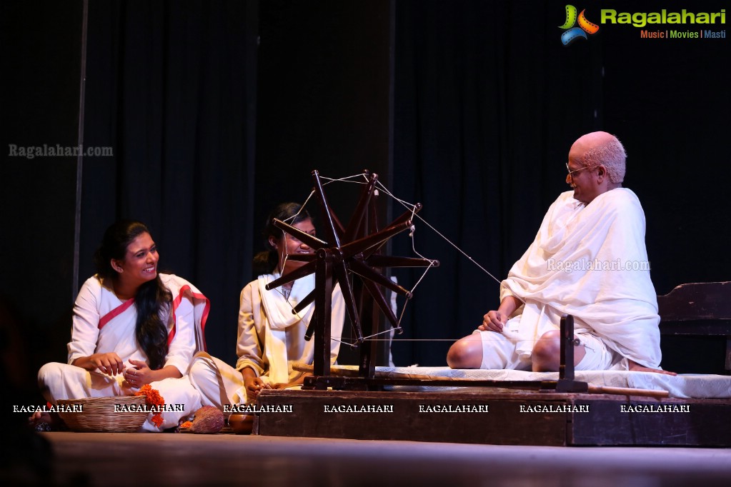 Yugpurush - Mahatma Na Mahatma - Gujarati Play at Ravindra Bharati, Hyderabad