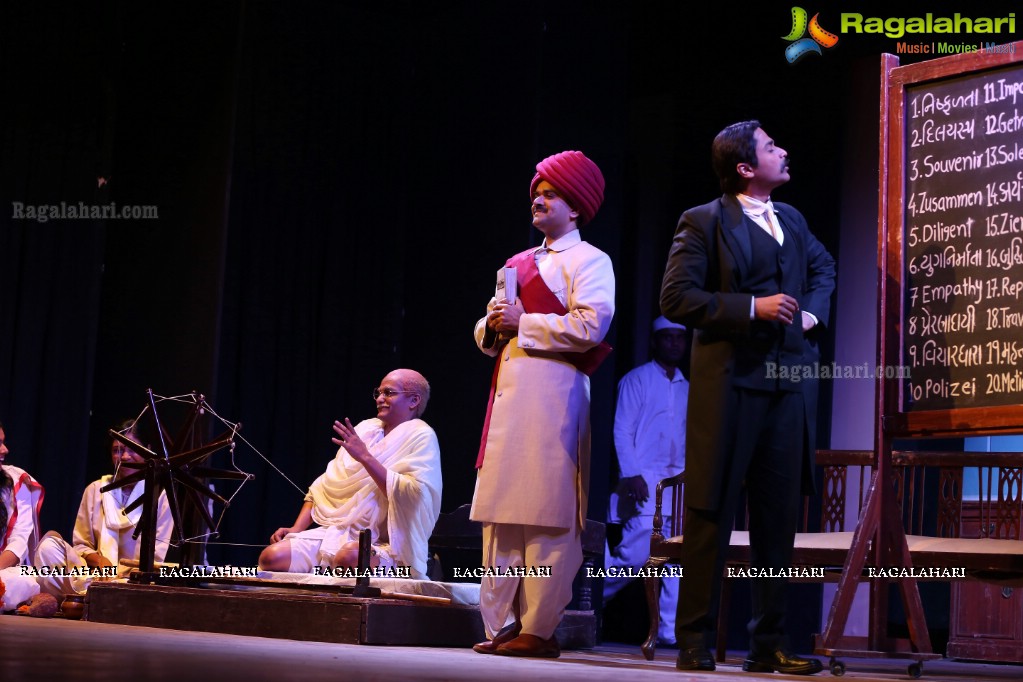 Yugpurush - Mahatma Na Mahatma - Gujarati Play at Ravindra Bharati, Hyderabad