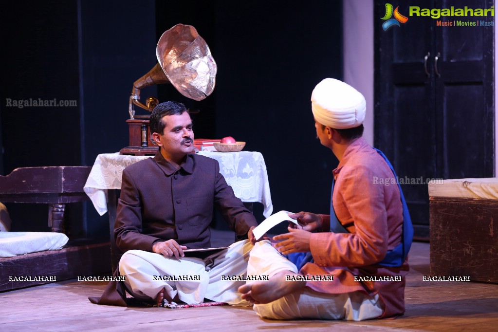 Yugpurush - Mahatma Na Mahatma - Gujarati Play at Ravindra Bharati, Hyderabad