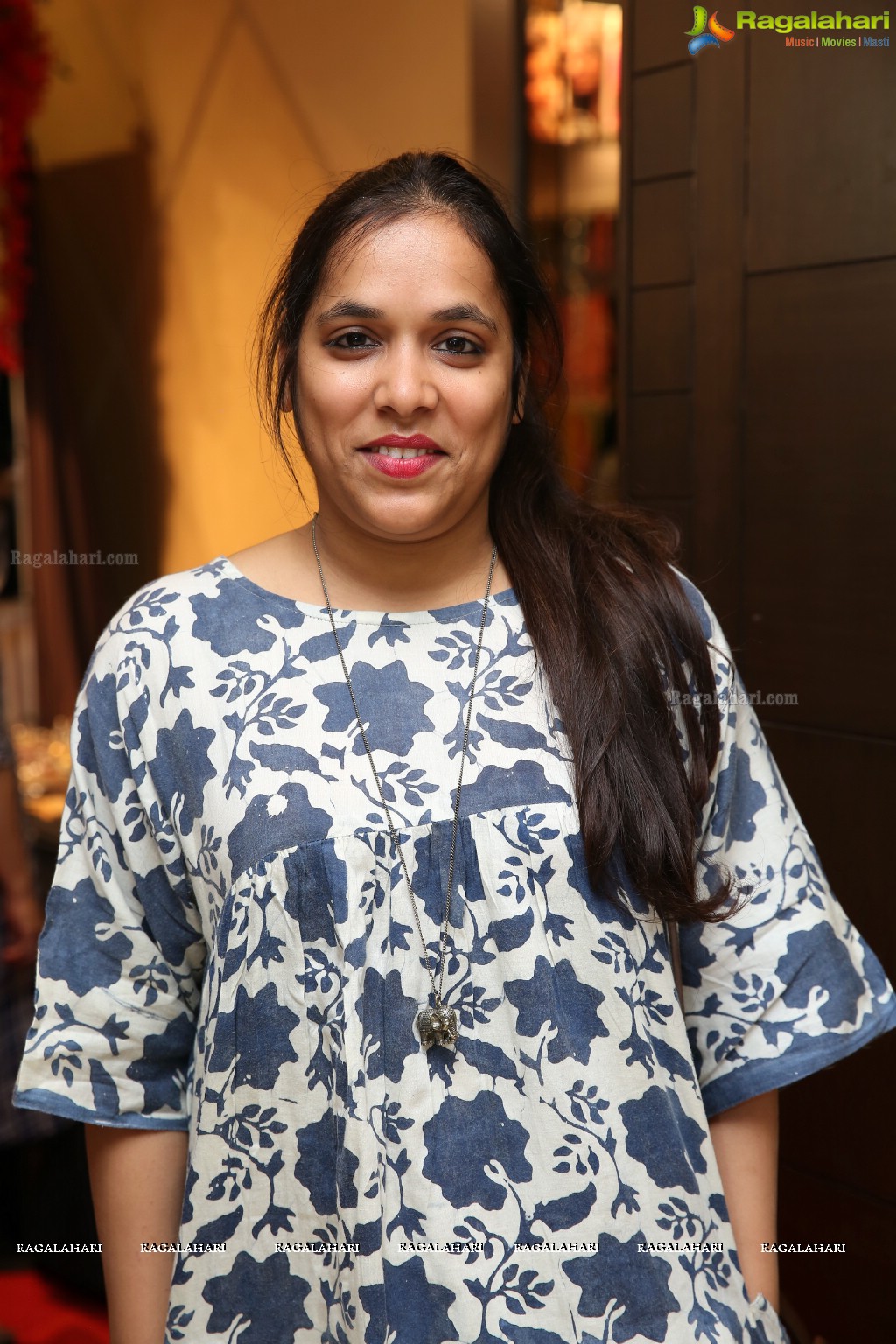 Pravallika Reddy inaugurates Akritti Elite Exhibition and Sale (Jan 16-17)