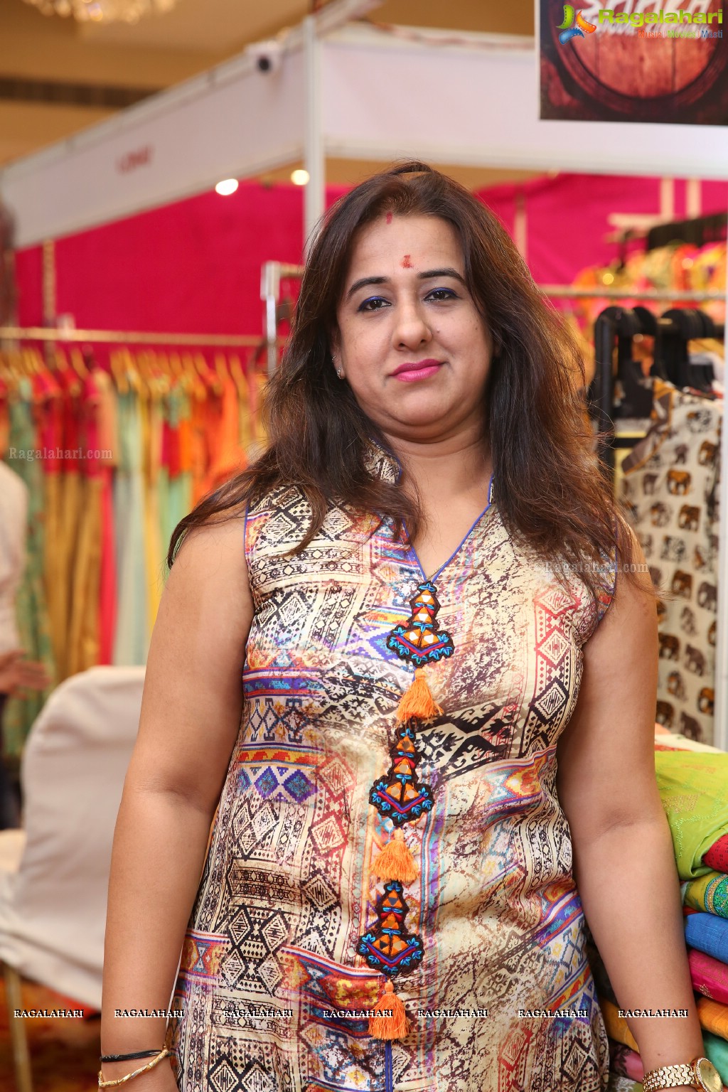 Pravallika Reddy inaugurates Akritti Elite Exhibition and Sale (Jan 16-17)