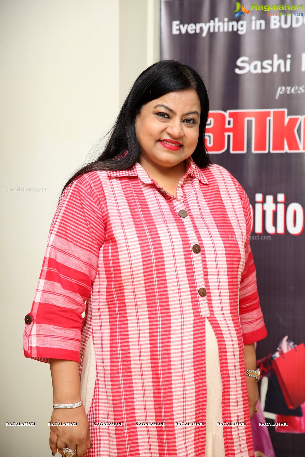 Pravallika Reddy inaugurates Akritti Elite Exhibition and Sale (Jan 16-17)