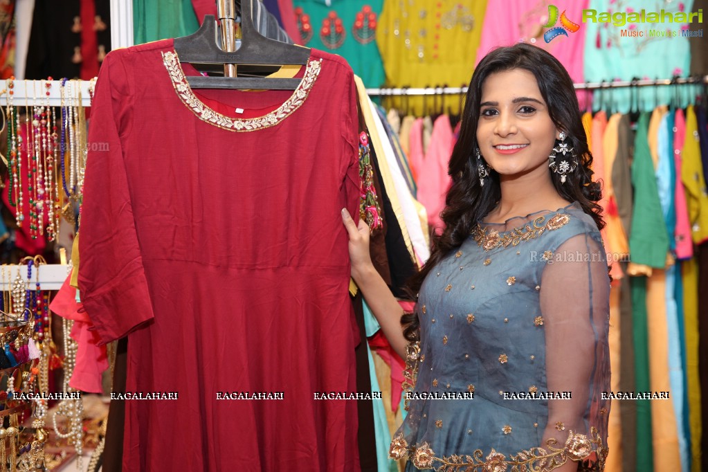 Pravallika Reddy inaugurates Akritti Elite Exhibition and Sale (Jan 16-17)