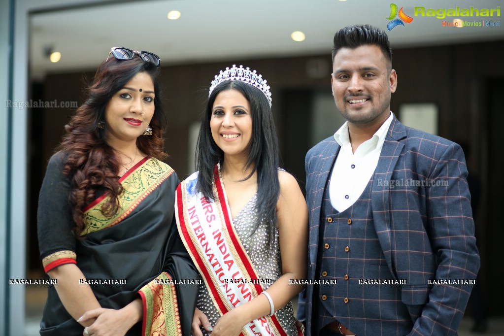 Mrs. India 2018 Grand Curtain Raiser at The Park