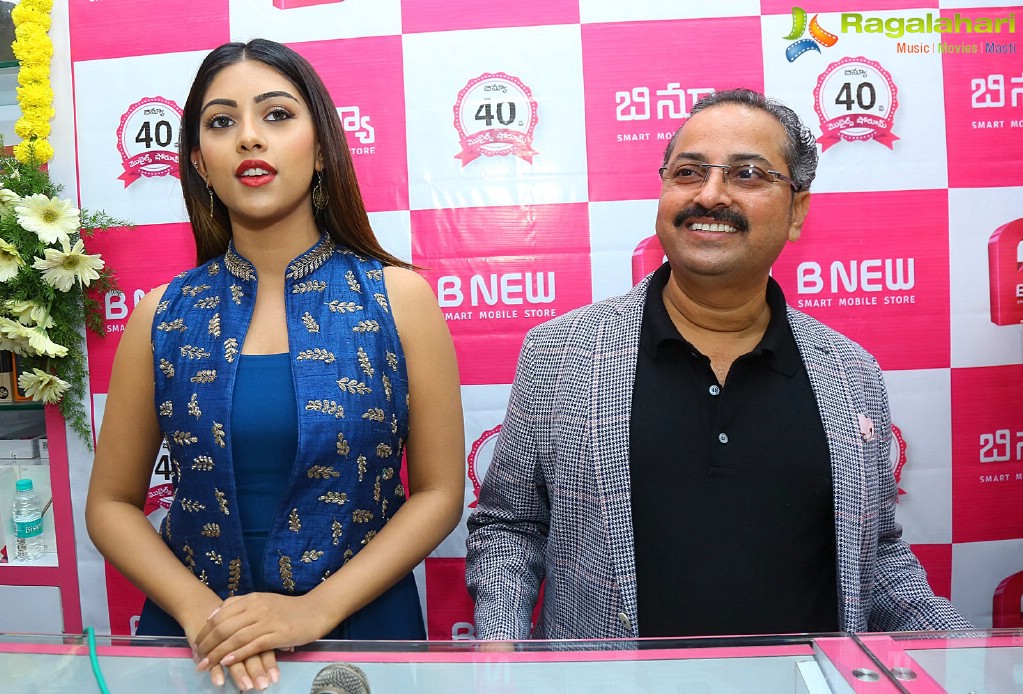 Anu Emmanuel launches B New Mobile Store at Bapatla