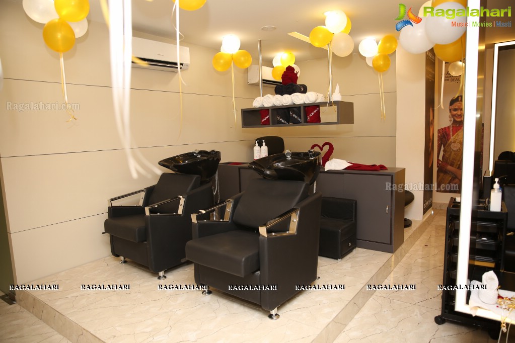 Avantika Mishra launches Be You Family Salon and Dental Studio at LB Nagar