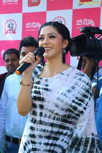 Mehreen Pirzada B New Store Hindupur