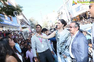 Mehreen Pirzada B New Store Hindupur