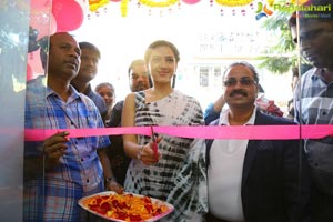 Mehreen Pirzada B New Store Hindupur