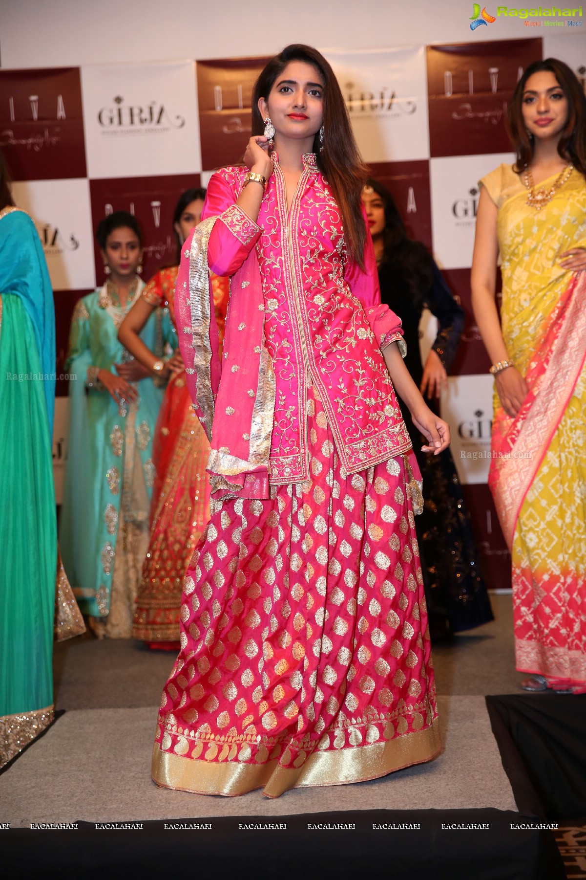 Diva Galleria Grand Fashion Show Showcasing Rare & Exquisite Jewellery Designs