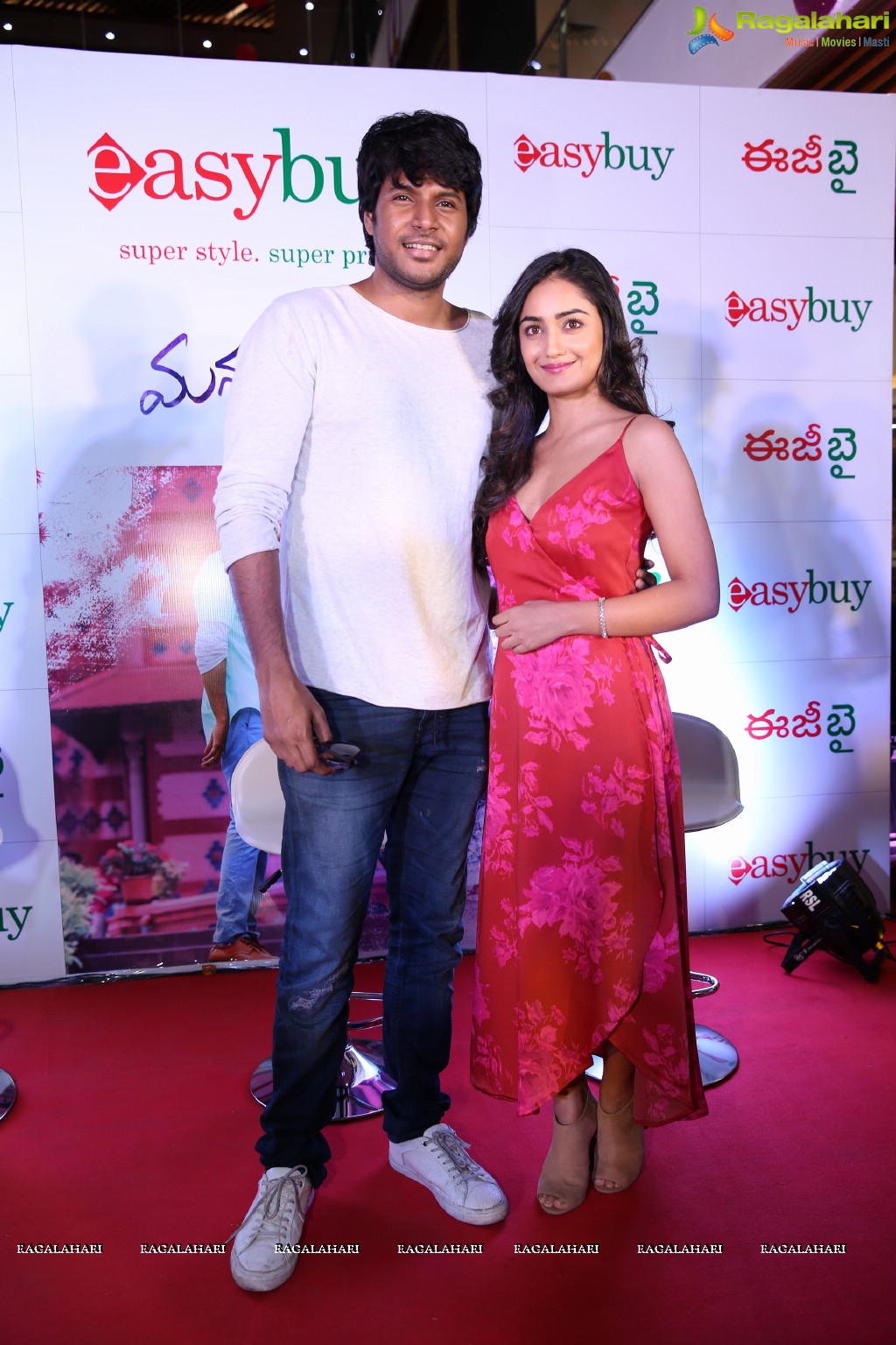 Manasuku Nachindi Press Meet at Mantra Mall, Attapur, Hyderabad