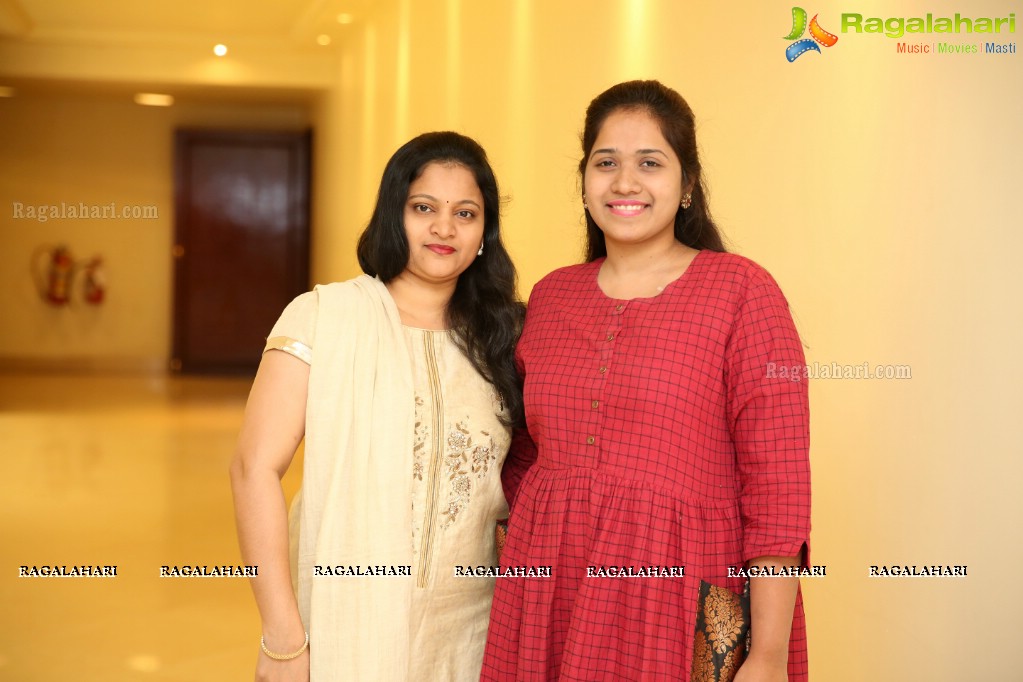 Madhumitha Krishna launches Trendz Exhibition (Feb. 2018) at Taj Krishna