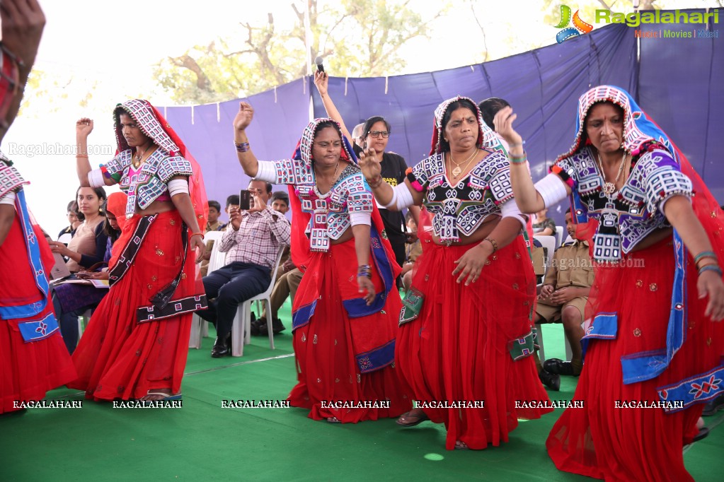 Hyderabad Literary Fest 2018 (Day 1) at The Hyderabad Public School, Begumpet