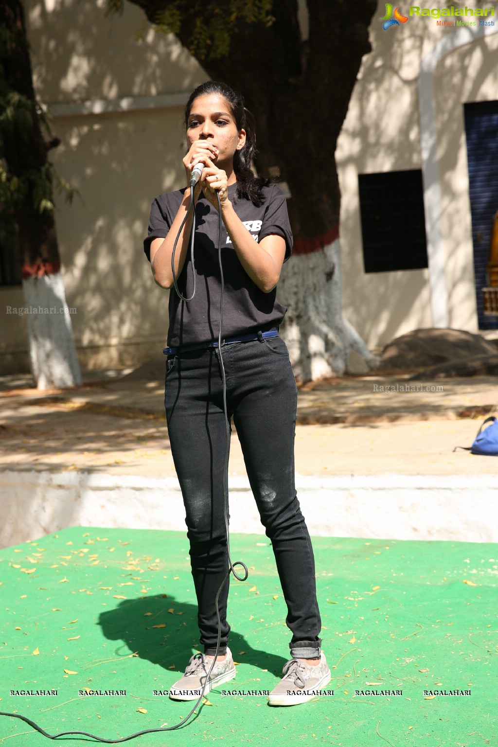 Hyderabad Literary Fest 2018 (Day 1) at The Hyderabad Public School, Begumpet