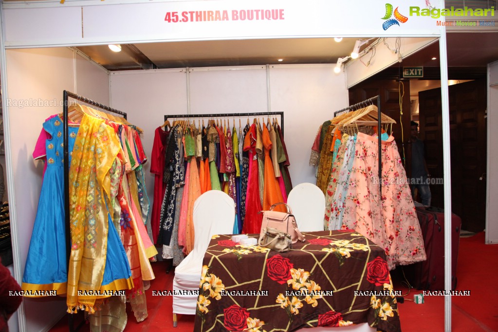 Srishti Vyakaranam launches Khwaaish Designer Lifestyle Exhibition at Taj Krishna