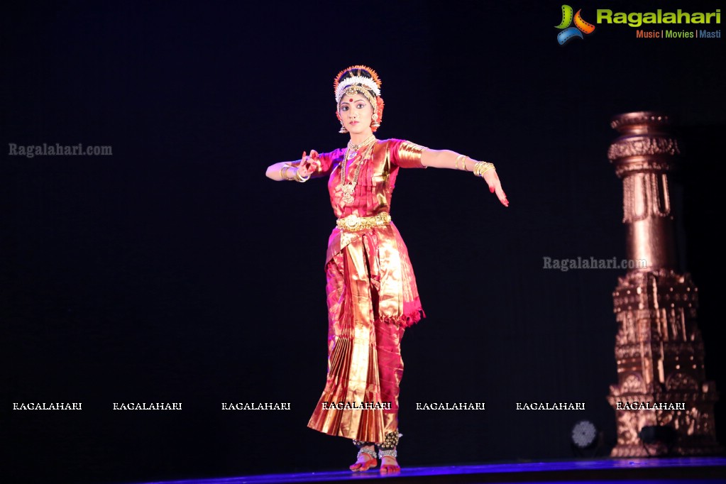 Kuchipudi Rangapravesam by Keerthi and Sruthi at Shilpa Kala Vedika, Hyderabad