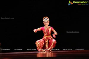 Kuchipudi Rangapravesam by Keerthi and Sruthi 