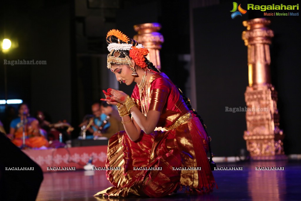 Kuchipudi Rangapravesam by Keerthi and Sruthi at Shilpa Kala Vedika, Hyderabad