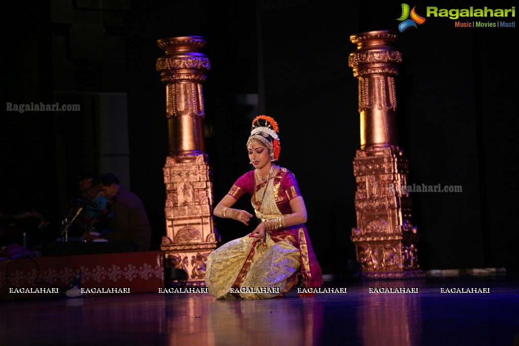 Kuchipudi Rangapravesam by Keerthi and Sruthi at Shilpa Kala Vedika, Hyderabad