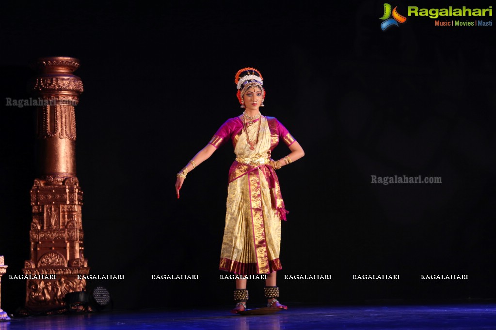 Kuchipudi Rangapravesam by Keerthi and Sruthi at Shilpa Kala Vedika, Hyderabad