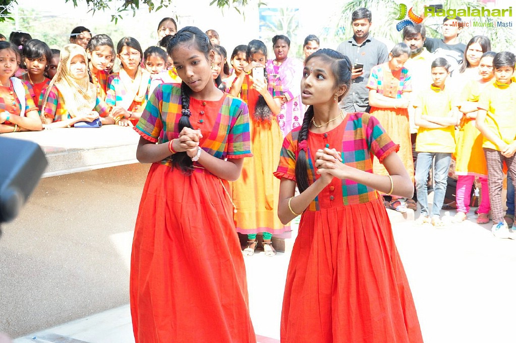 Lakshmi Manchu Celebrates Sankranthi with Kids From Govt. Schools