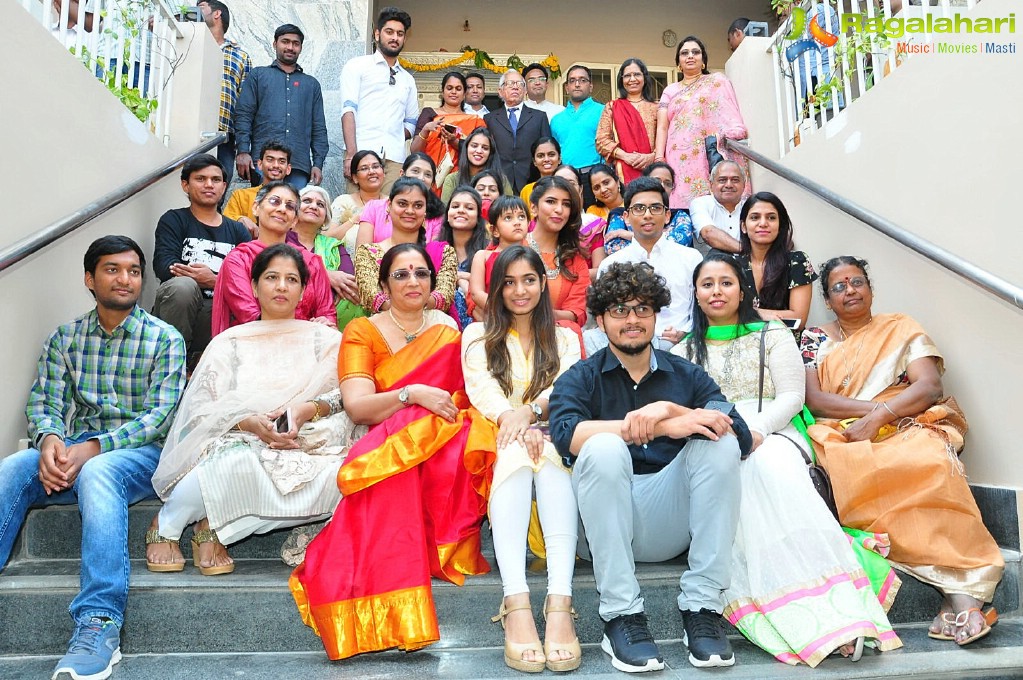 Lakshmi Manchu Celebrates Sankranthi with Kids From Govt. Schools