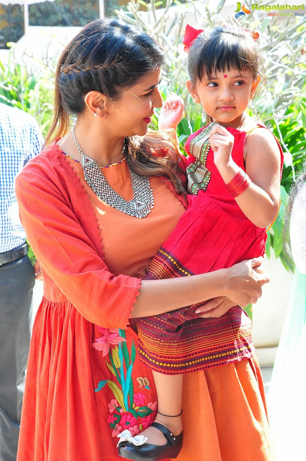 Lakshmi Manchu Celebrates Sankranthi with Kids From Govt. Schools