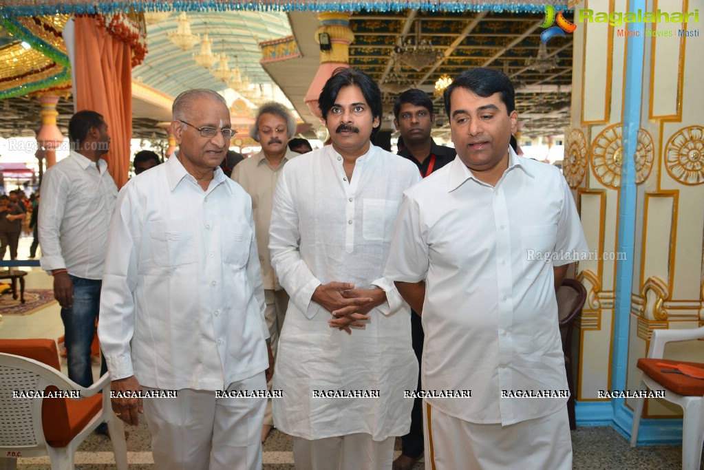 Pawan Kalyan at Puttaparthi Temple, Hospital and Dharmavaram Meeting with Handloom Weavers