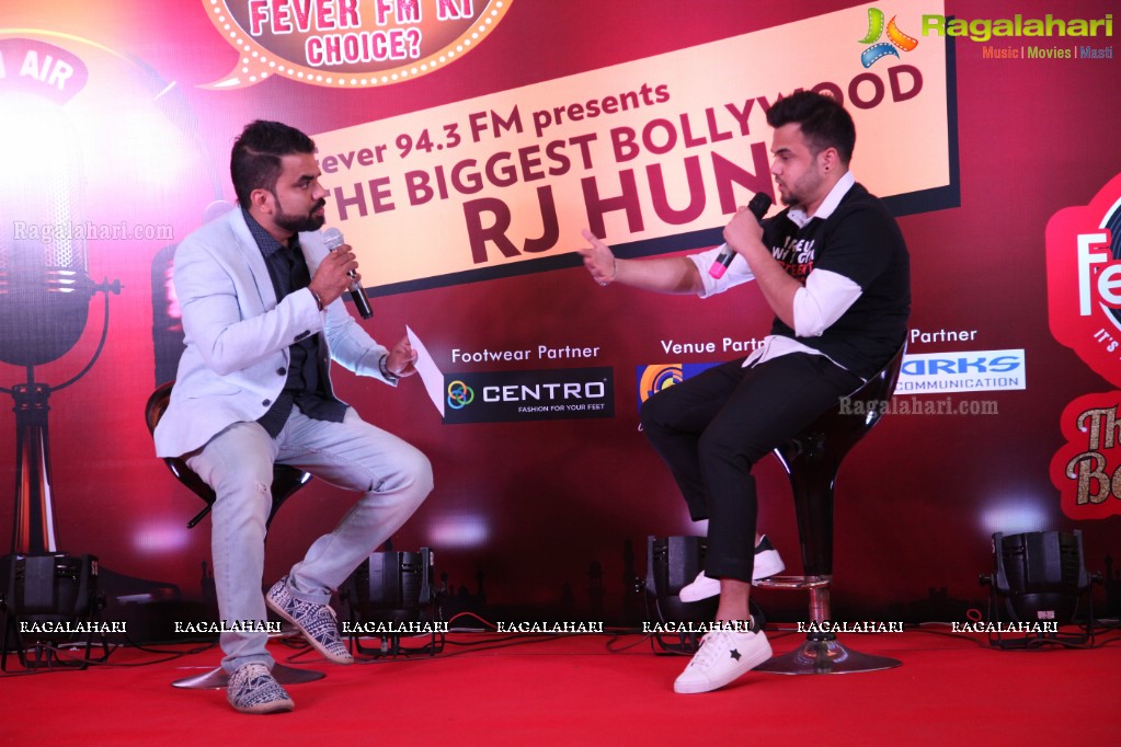 Hyderabad's First Bollywood RJ Hunt - Fever RJ at Inorbit Mall