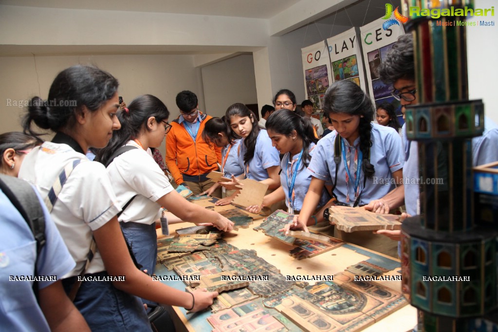 School Outreach Program at State Art Gallery by Kalakriti Foundation