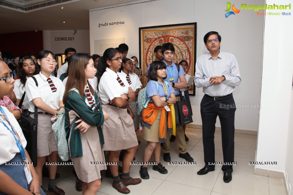 School Outreach Program at State Art Gallery by Kalakriti Foundation