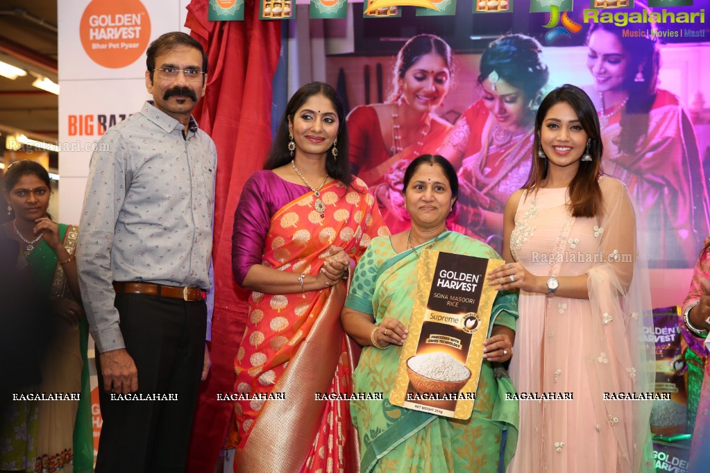 Launch of Golden Harvest Sona Masuri Rice at Big Bazaar by Anchor Jhansi and Miss India UAE Nivetha