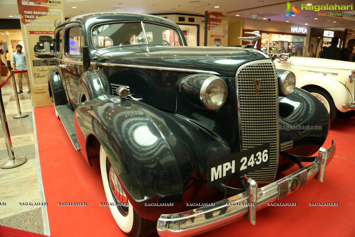 Exclusive Vintage and Classic Car Show at The Forum Sujana Mall