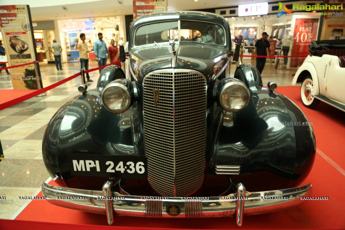 Exclusive Vintage and Classic Car Show at The Forum Sujana Mall