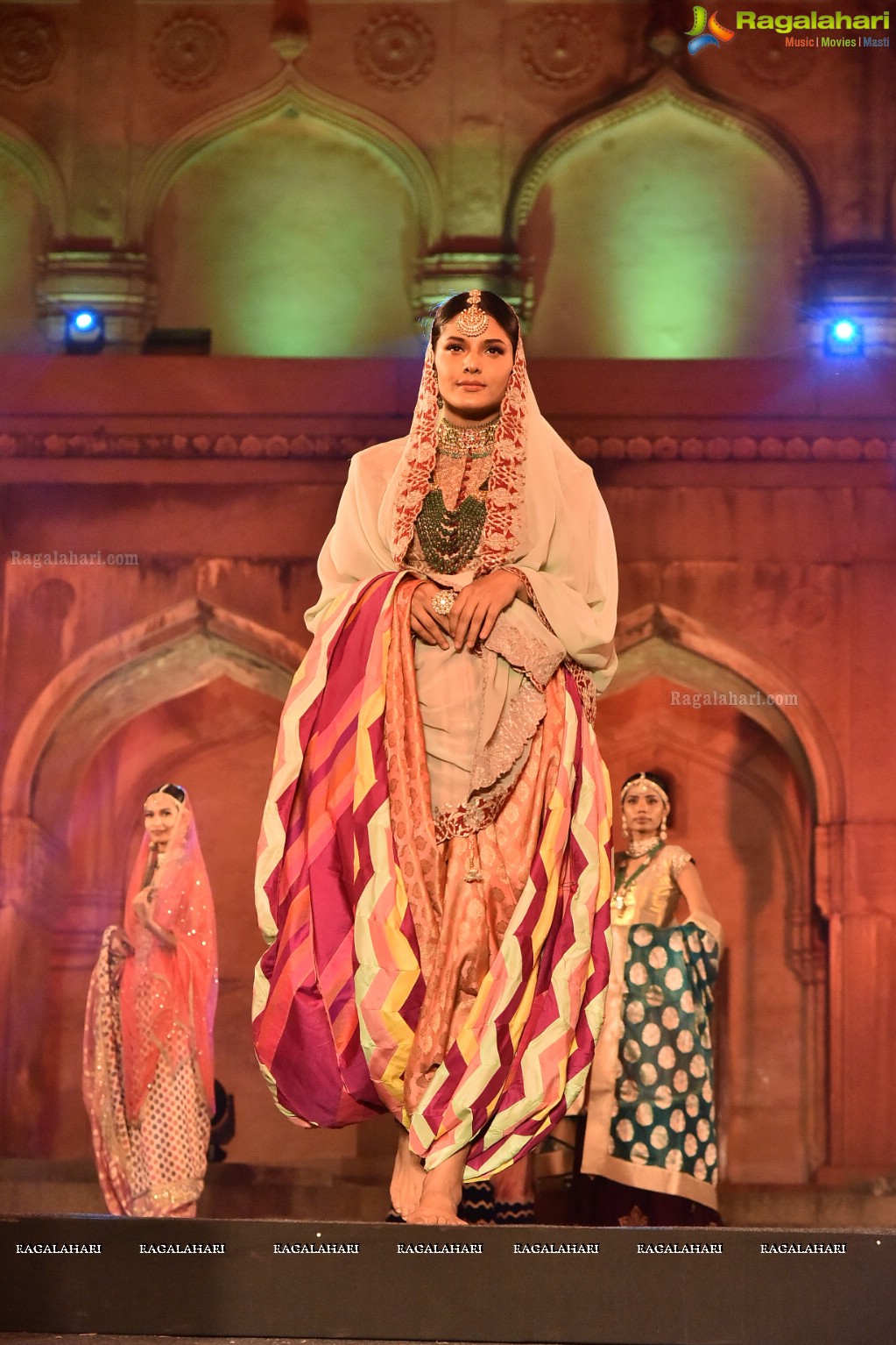 Weaver of Dreams The Passion of Muzaffar Ali of Kotwara by Meera and Muzaffar Ali at Qutub Shahi Tombs