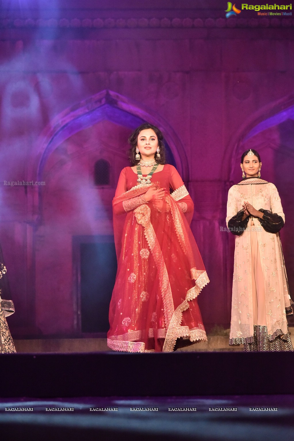 Weaver of Dreams The Passion of Muzaffar Ali of Kotwara by Meera and Muzaffar Ali at Qutub Shahi Tombs