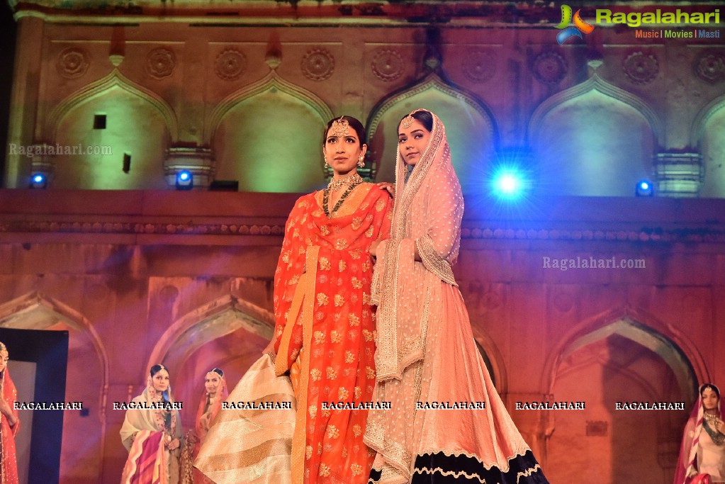 Weaver of Dreams The Passion of Muzaffar Ali of Kotwara by Meera and Muzaffar Ali at Qutub Shahi Tombs