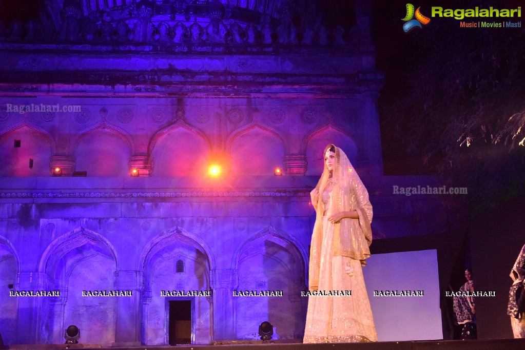 Weaver of Dreams The Passion of Muzaffar Ali of Kotwara by Meera and Muzaffar Ali at Qutub Shahi Tombs