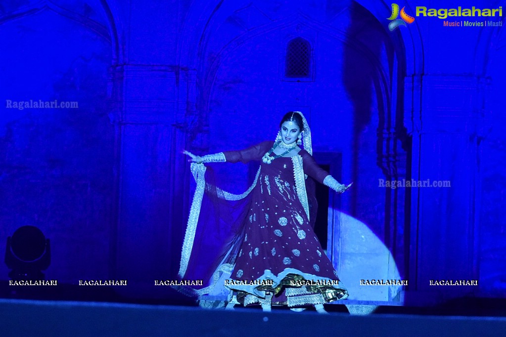 Weaver of Dreams The Passion of Muzaffar Ali of Kotwara by Meera and Muzaffar Ali at Qutub Shahi Tombs