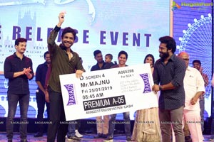 Mr. Majnu Pre-Release Event