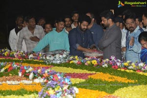 Jr NTR, Kalyan Ram Pay Tribute to NTR at NTR Ghat