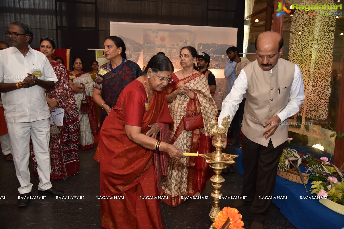 Aakruti Vastra - The Handloom Exhibition by Crafts Counsel of Telangana at N Convention