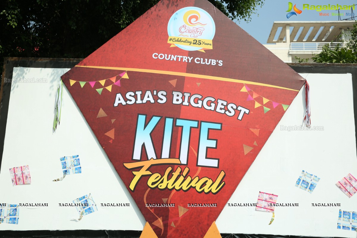 Country Club’s Asia’s Biggest Kite Festival 2019