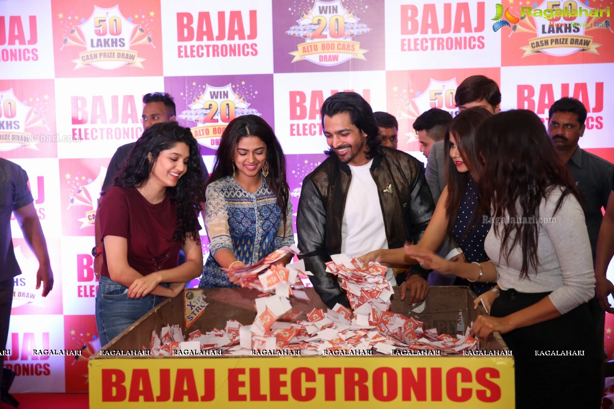 Bajaj Electronics Grand Bumper Draw of Rs 50 Lakhs Cash Prize & 20 Alto Cars at Forum Sujana Mall, KPHB, Hyderabad