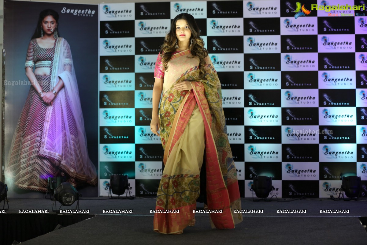 Mini Fashion Show By Sangeetha Studio at Sapthparni