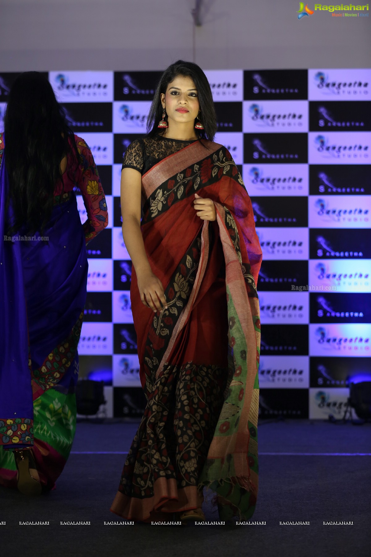 Mini Fashion Show By Sangeetha Studio at Sapthparni