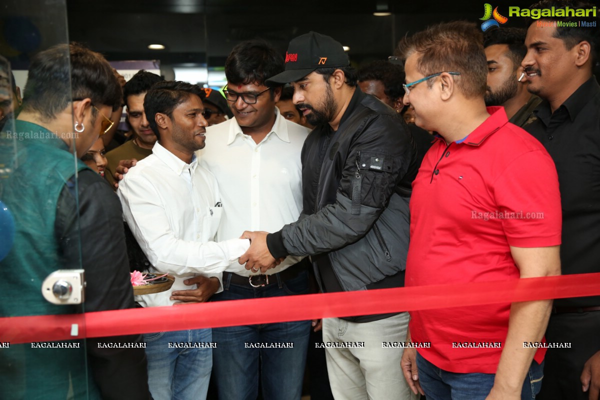 Health Freac New Store Launch By Rannvijay Singh at Westend Mall, Jubilee Hills, Hyderabad