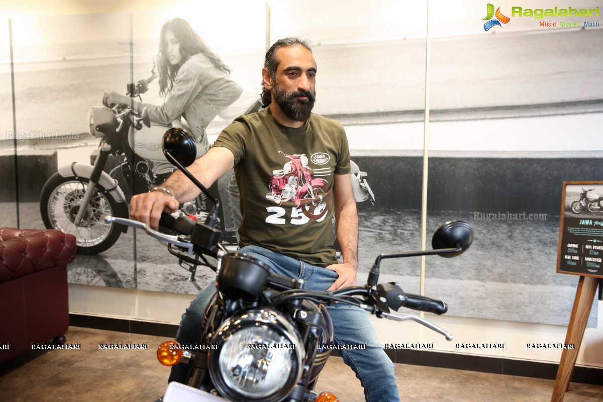 Jawa Motorcycles' First Showrooms In Hyderabad Open Doors